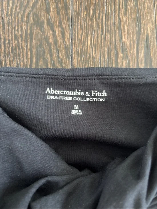 Abercrombie & Fitch Black Twist-Front Camisole with Bead Accents - Picture 2 of 5